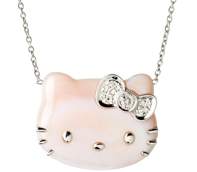 Bague Hello Kitty en Or Jaune, Diamants et Saphirs de Victoria Casal - Made  in Joaillerie